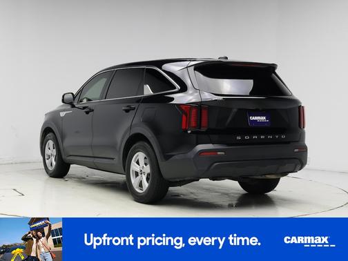 2022 Kia Sorento LX