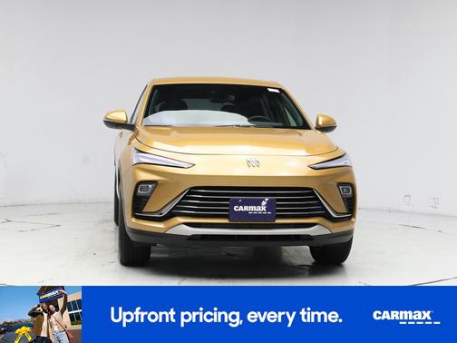 Gold 2024 Buick Envista Preferred