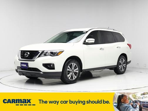 2018 Nissan Pathfinder SL