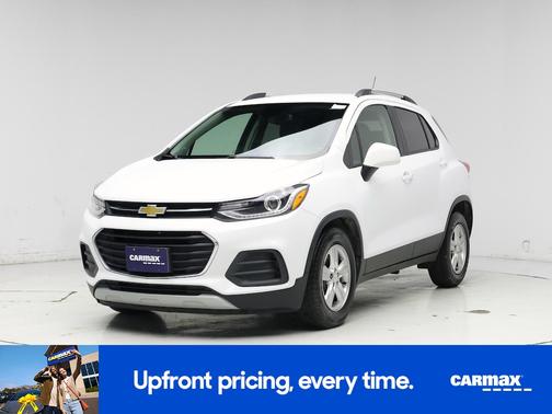 White 2022 Chevrolet Trax LT