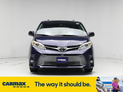 2018 Toyota Sienna XLE Premium