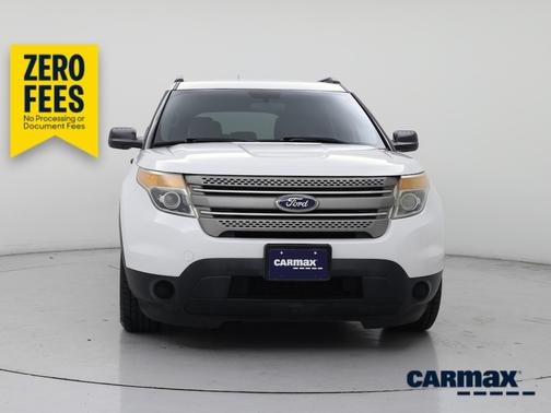 White 2014 Ford Explorer