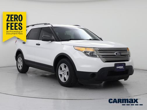 White 2014 Ford Explorer
