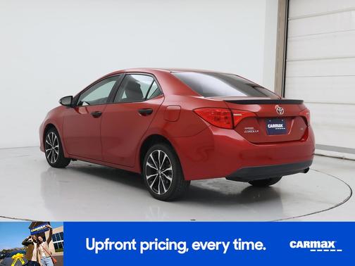 Red 2017 Toyota Corolla SE