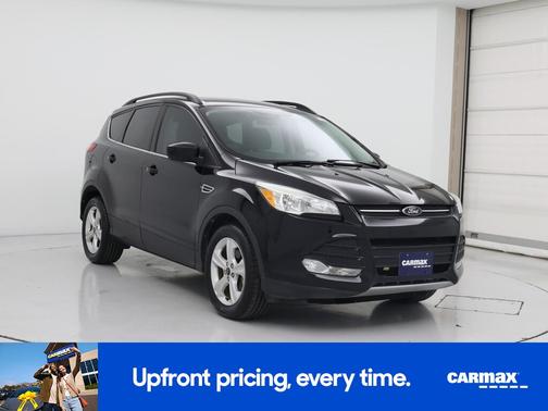 Black 2016 Ford Escape SE
