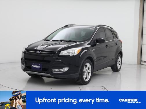 Black 2016 Ford Escape SE