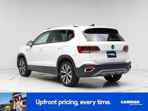White 2022 Volkswagen Taos SE