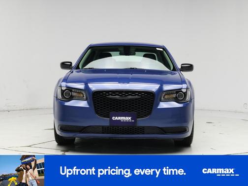 2021 Chrysler 300 Touring