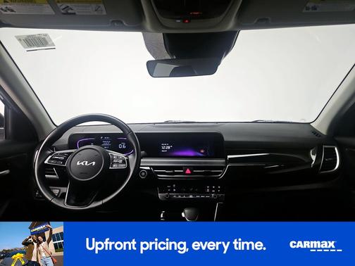 Gray 2025 Kia Seltos S