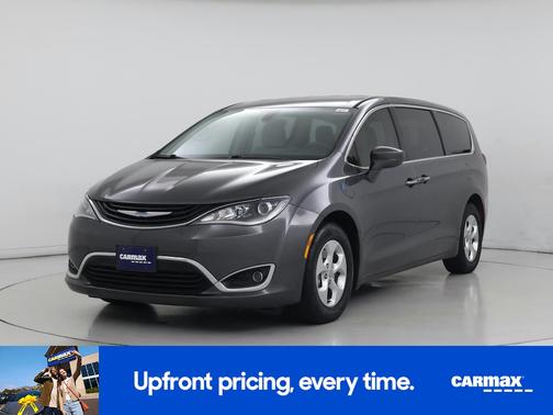 2018 Chrysler Pacifica Hybrid Touring Plus