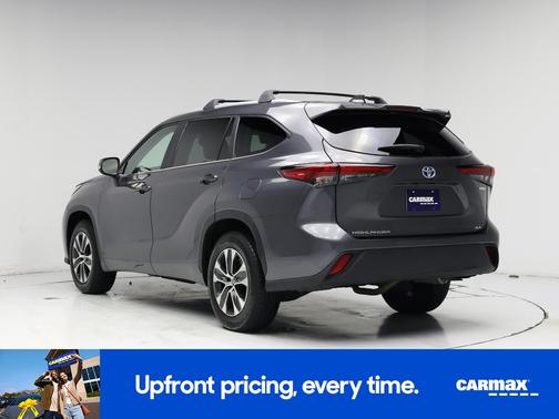 2023 Toyota Highlander Hybrid XLE