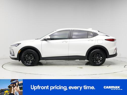 White 2024 Buick Envista Preferred