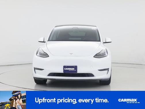 White 2023 Tesla Model Y Long Range