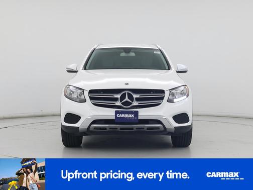 White 2019 Mercedes-Benz GLC 300