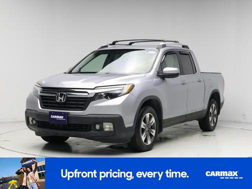 Silver 2017 Honda Ridgeline RTL-T