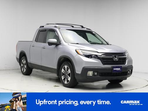 Silver 2017 Honda Ridgeline RTL-T