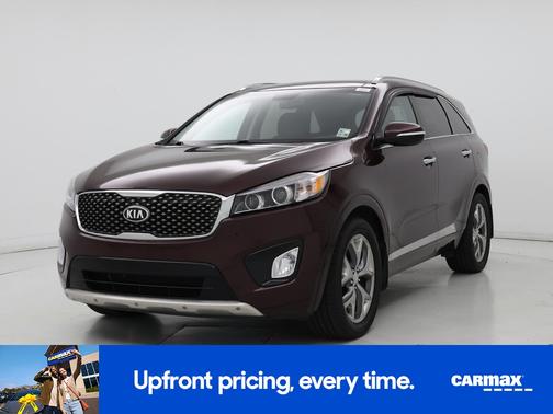 Burgundy 2017 Kia Sorento SX