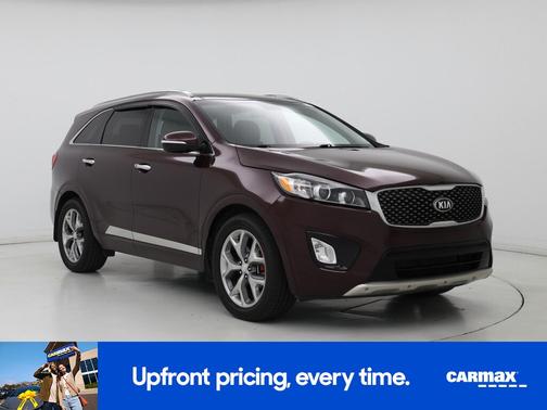 Burgundy 2017 Kia Sorento SX
