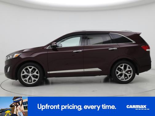 Burgundy 2017 Kia Sorento SX