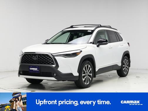 White 2025 Toyota Corolla Cross XLE