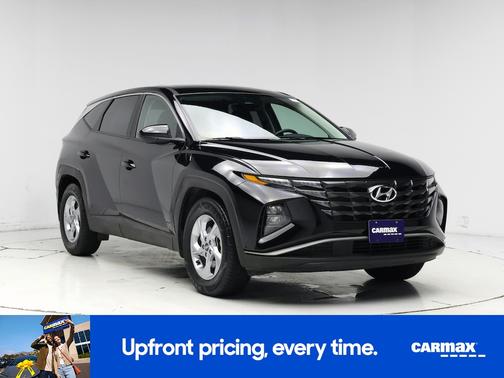 2023 Hyundai TUCSON SE