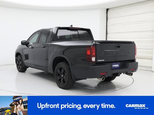 Black 2024 Honda Ridgeline Black Edition