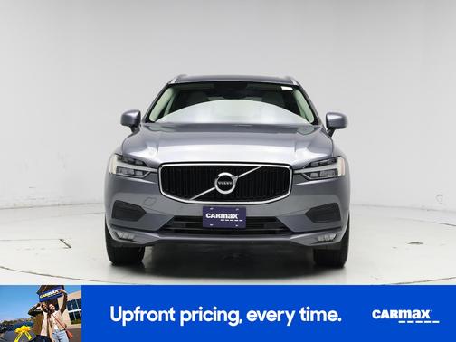 2021 Volvo XC60 T5 Momentum