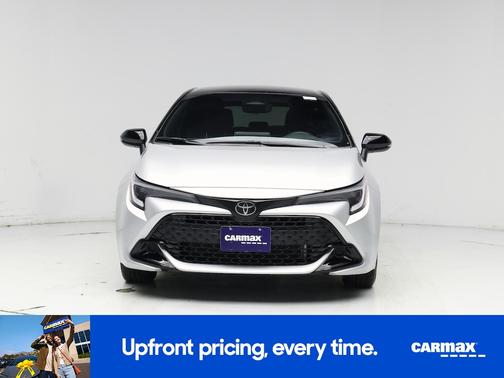 2025 Toyota Corolla Hatchback SE