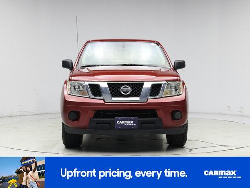 Red 2019 Nissan Frontier SV