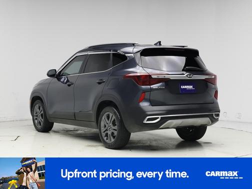Gray 2021 Kia Seltos S