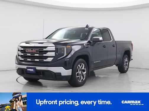 Gray 2024 GMC Sierra 1500 SLE