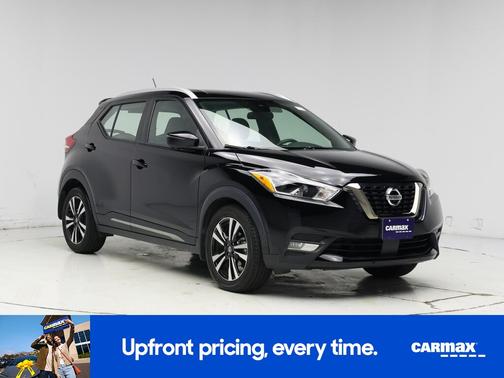 2020 Nissan Kicks SR