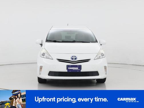 2014 Toyota Prius v Two