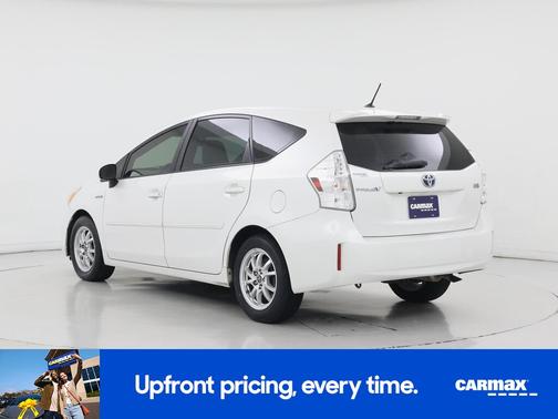 2014 Toyota Prius v Two