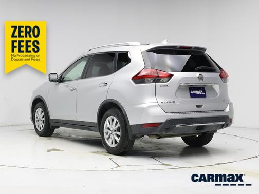 Silver 2018 Nissan Rogue SV