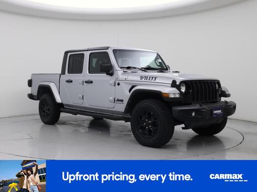 Silver 2022 Jeep Gladiator Willy's