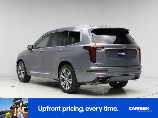 Gray 2022 Cadillac XT6 Premium Luxury