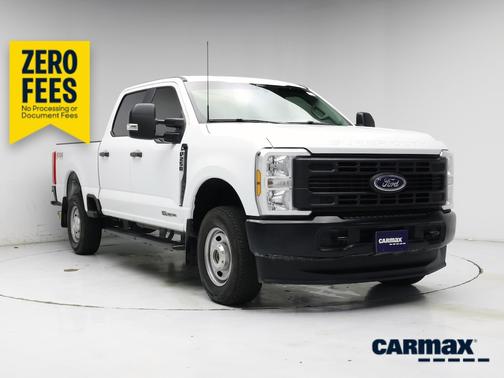 White 2025 Ford F-250 XL