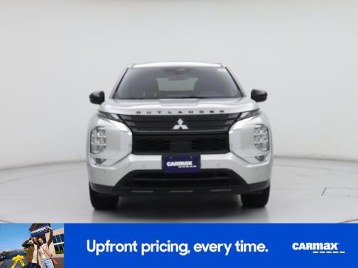 2022 Mitsubishi Outlander Black Edition