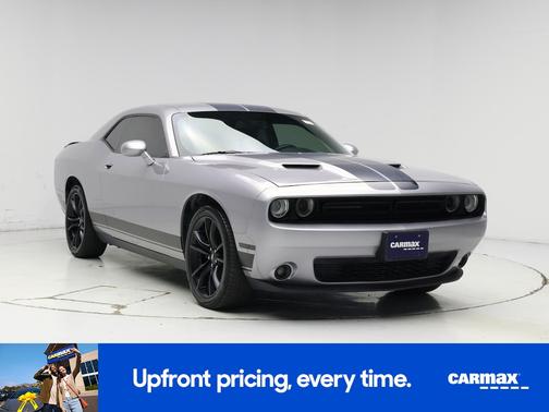2017 Dodge Challenger SXT