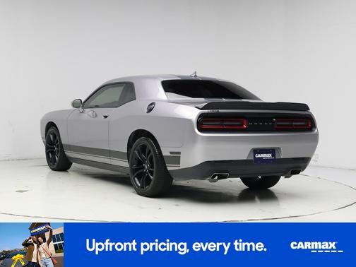 2017 Dodge Challenger SXT