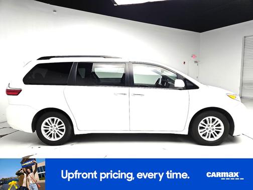 2015 Toyota Sienna XLE