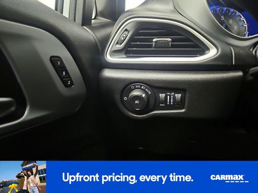 2020 Chrysler Pacifica Red S