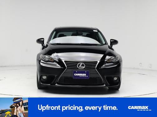 2016 Lexus IS 200t Base (A8)