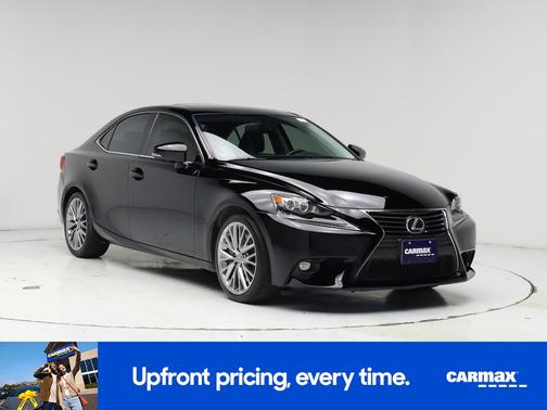 2016 Lexus IS 200t Base (A8)