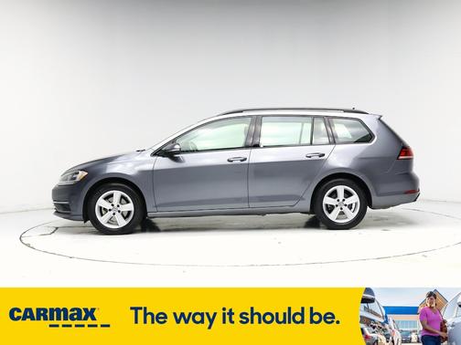 2018 Volkswagen Golf SE
