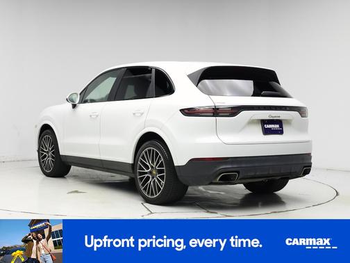 White 2019 Porsche Cayenne
