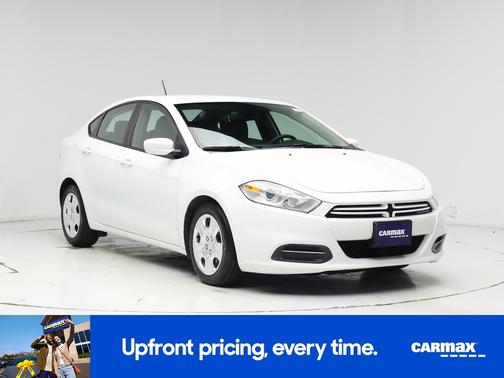 White 2015 Dodge Dart SE