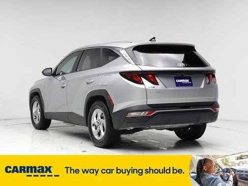 2024 Hyundai TUCSON SE