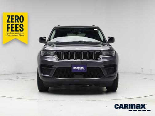 Gray 2023 Jeep Grand Cherokee Laredo